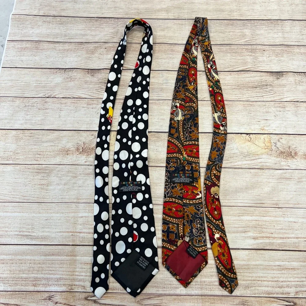 Vintage 90s Looney Tunes Bugs Bunny ‎ Marvin The Martian Neck Tie Lot Set